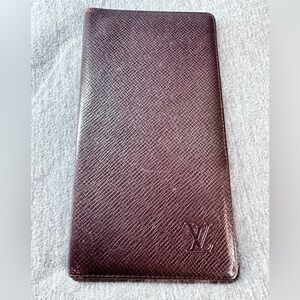LOUIS VUITTON TAIGA LONG WALLET